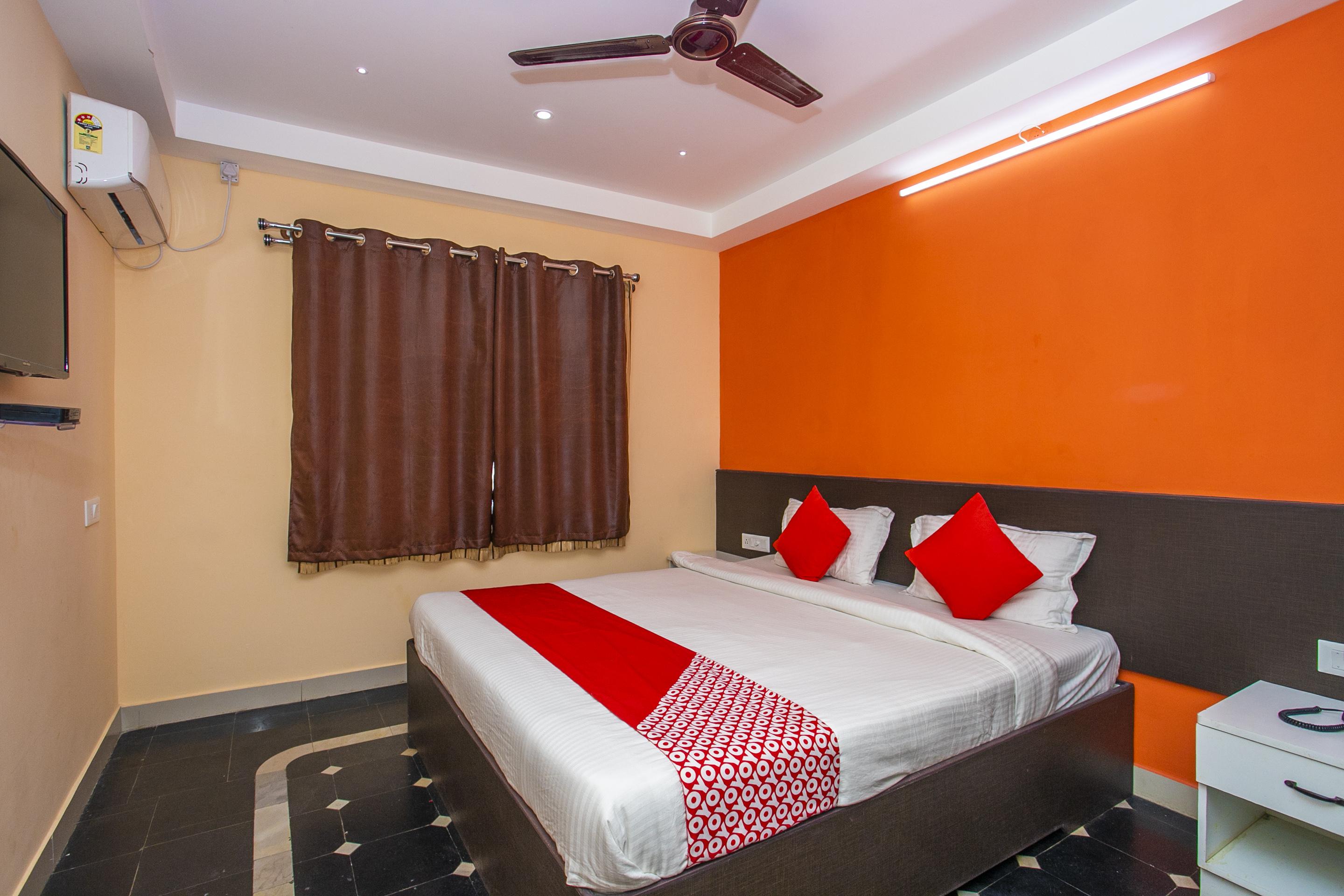 Oyo 22837 Chairmen'S Hotel Bengaluru Kültér fotó