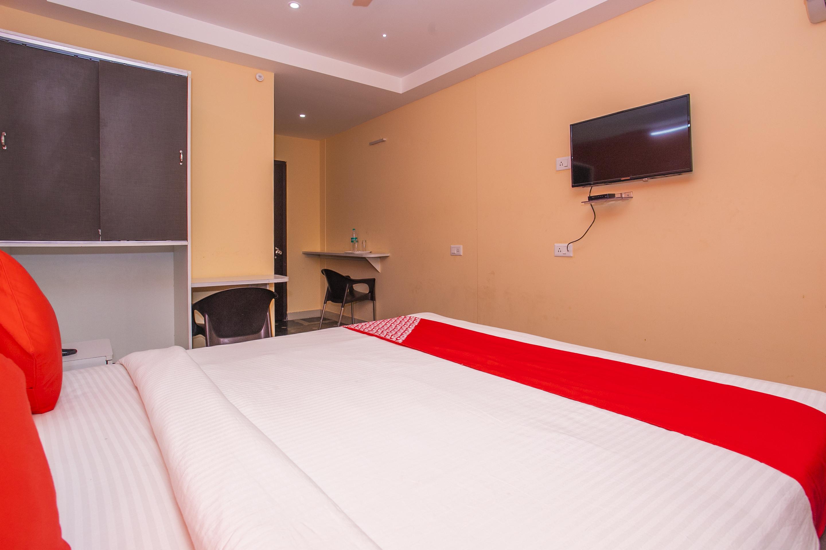 Oyo 22837 Chairmen'S Hotel Bengaluru Kültér fotó