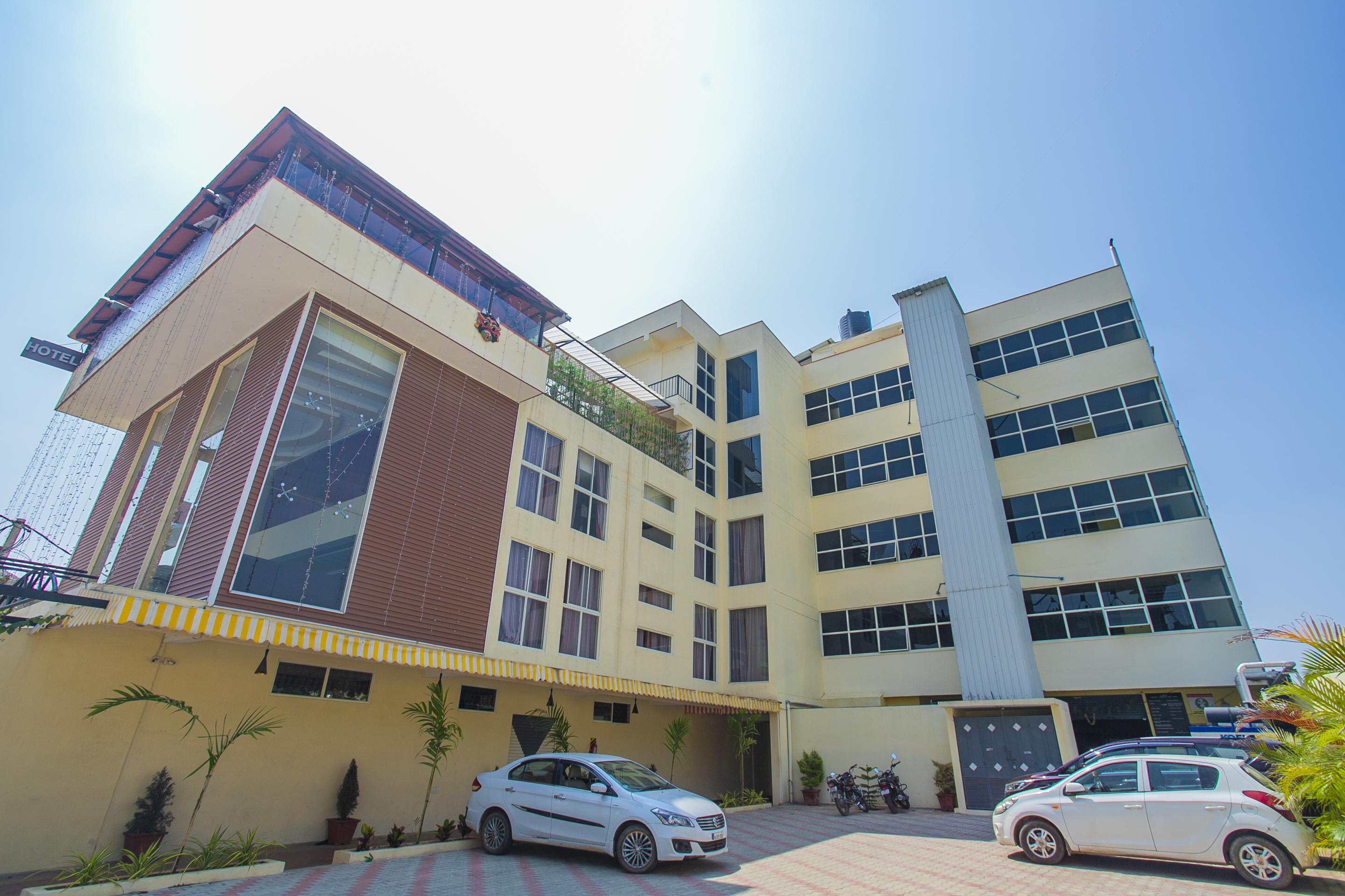 Oyo 22837 Chairmen'S Hotel Bengaluru Kültér fotó